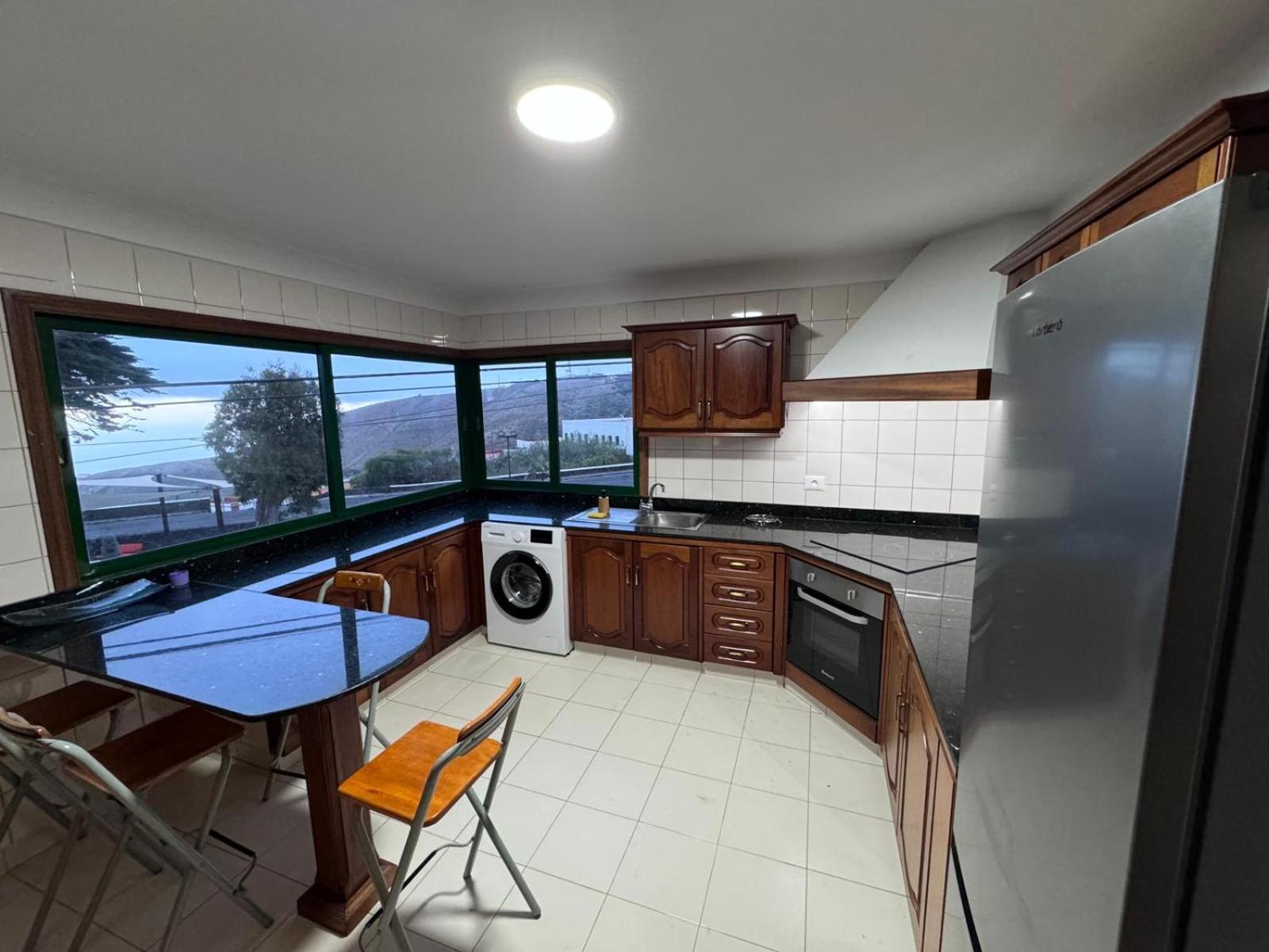 バルベルデVivienda En El Centro De La Isla 2Hab Con Terrazaアパートメント エクステリア 写真